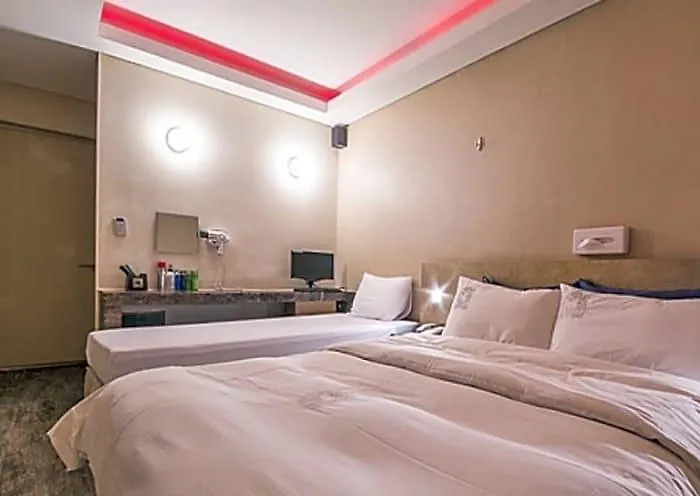 Motel Happy Tears Seoul